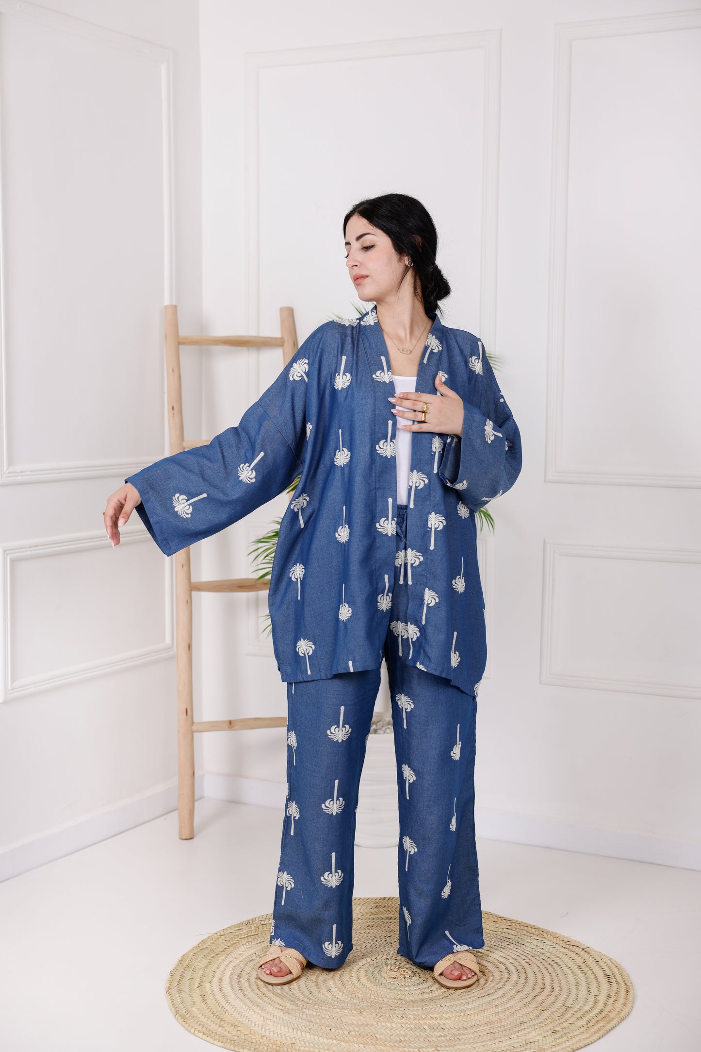 ENSEMBLE BLEU KECH