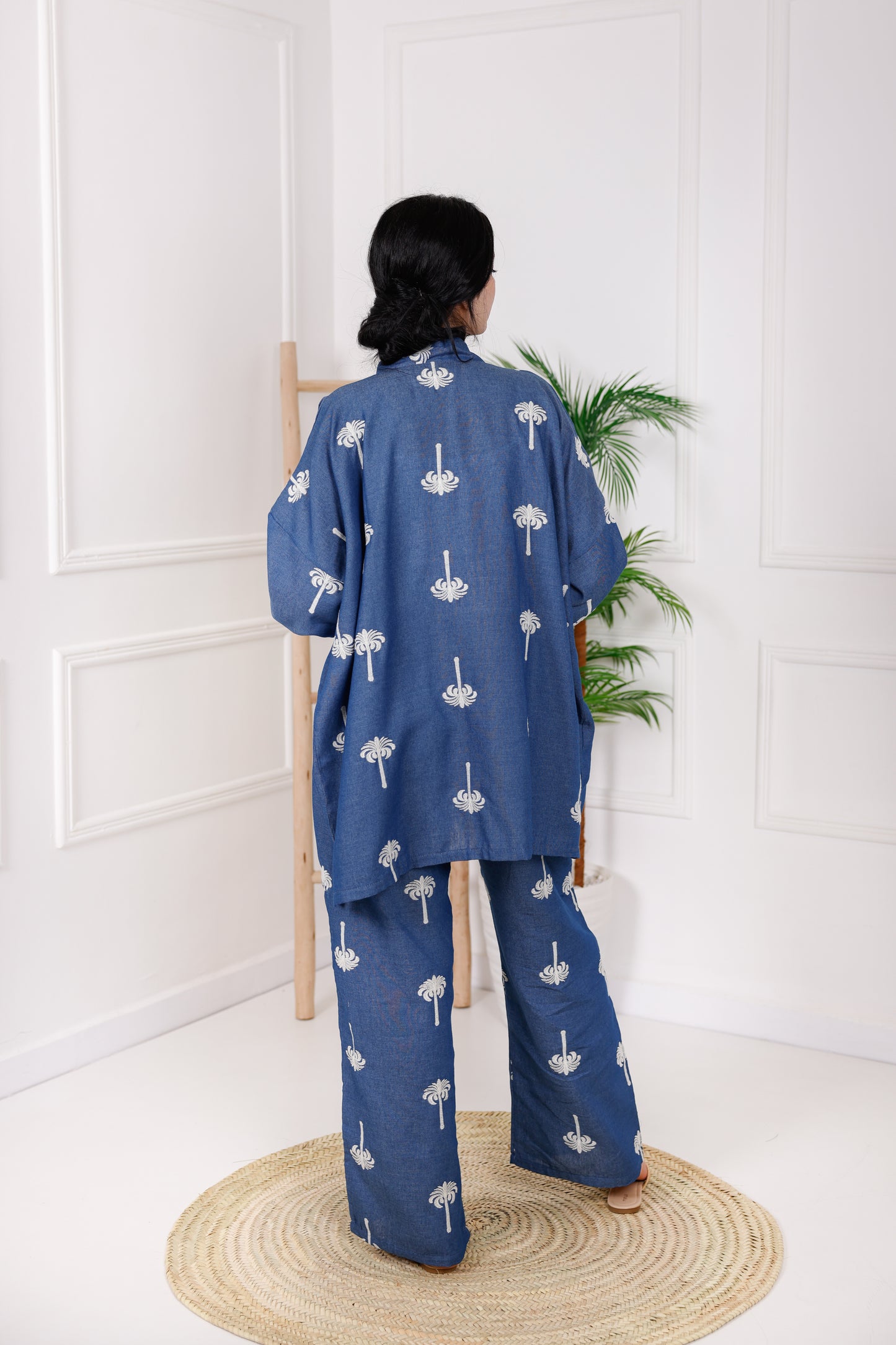 ENSEMBLE BLEU KECH
